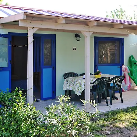 Holiday home Club 220s